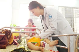 Học y phải thi mới được làm bác sĩ