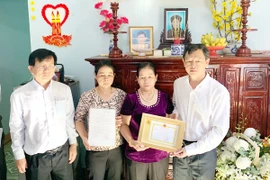 'Con mất rồi vẫn làm được việc tốt'