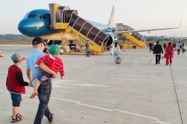 Sân bay có thể bị đóng tạm thời trong một số trường hợp. Ảnh: NGUYỄN HIỀN