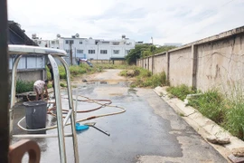 Bỏ tiền tỉ mua nhà đất, sau 2 năm không thấy đâu