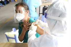 “Bệnh viện tư sẵn sàng tiêm vaccine miễn phí cho người dân”
