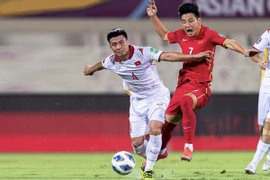 Ông Park: Người hùng và người nhận lỗi