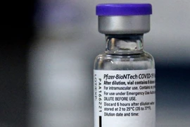Bộ Y tế: 2 lô vaccine 124001 và 123002 của Pfizer đảm bảo chất lượng, an toàn