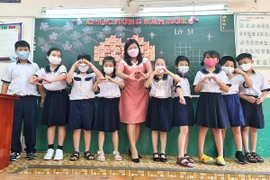 8-3 đặc biệt của các cô giáo tiểu học ở TP.HCM