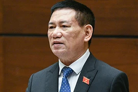 Trong khi đại biểu Trịnh Xuân An (Đồng Nai) đề nghị bỏ Quỹ bình ổn giá xăng dầu thì bộ trưởng Bộ Tài chính (ảnh) cho hay là các bộ, ngành đề nghị nên giữ. Ảnh: P.THẮNG
