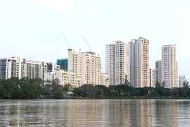 Thị trường hiện nay giao dịch khá ảm đạm, nhà đầu tư bán cắt lỗ nhưng vẫn khó “ra hàng”. Ảnh minh họa: Q.HUY