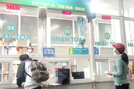 Người dân đến đăng ký khám chữa bệnh BHYT tại một bệnh viện ở TP.HCM. Ảnh: NGUYỄN HIỀN