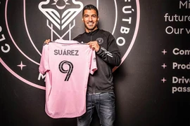 Suarez về với Messi đá giải nhà nghề Mỹ và đi tour vòng quanh thế giới. Ảnh: GETTY IMAGES
