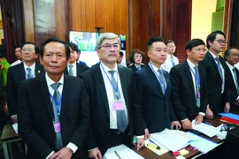 Diễn đàn về đồng phục luật sư do báo Pháp Luật TP.HCM mở ra đã góp phần hình thành bộ trang phục chính thức của luật sư sau này. Ảnh: HOÀNG GIANG 