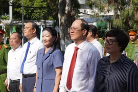 Lãnh đạo TP.HCM dâng hương tưởng nhớ cố Tổng Bí thư Trần Phú 