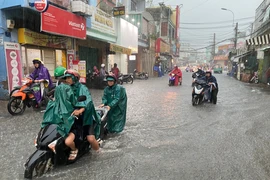 TP.HCM phân công trực 24/24 ở trạm bơm, cống kiểm soát triều để chống ngập mùa mưa