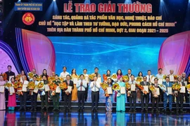 Báo Pháp Luật TP.HCM đoạt 2 giải thưởng sáng tác, quảng bá tác phẩm học tập và làm theo gương Bác