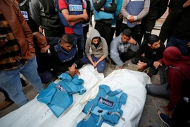 Khốc liệt chiến trường Gaza và thương vong nhà báo