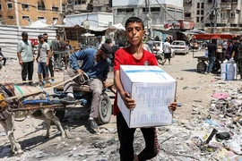 Israel và LHQ leo thang căng thẳng, người dân Gaza khổ chồng khổ 