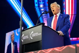 Ông Trump muốn giữ TikTok ở Mỹ 'thêm thời gian nữa'