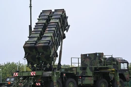 Châu Âu lên tiếng chuyện mua vũ khí Mỹ cho Ukraine
