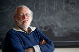 Nobel Vật lý 2025: Vinh danh thông tin lượng tử, thuyết lạm phát vũ trụ hay siêu vật liệu?