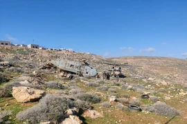 Video: Trực thăng UH-60 Black Hawk của Israel rơi cắm đầu xuống đất khi đang được cứu hộ