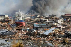 Động đất rung chuyển Indonesia, Philippines và Nhật Bản