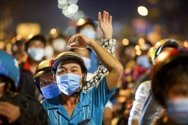 Chính sách cách ly người về quê: Đừng để 'phép vua thua lệ làng'