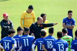 Thầy Park lo trình độ tuyển thủ Việt Nam không đều ở SEA Games
