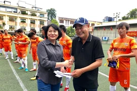 Ấm áp những tấm lòng vàng đến với người dân nghèo Tà Nùng