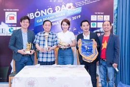 Doanh nhân Sài Gòn rộn ràng với giải bóng đá cao thượng