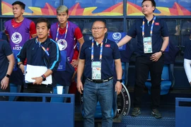Hoãn đại hội thường niên VFF, thầy trò ông Park vẫn tập trung