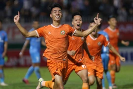 Sau 12 năm nhọc nhằn, Bình Định đã thăng hạng 