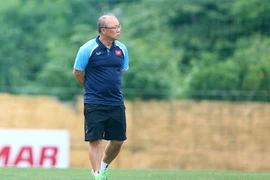 Ông Park đánh cược sự nghiệp cho ba trận cuối World Cup