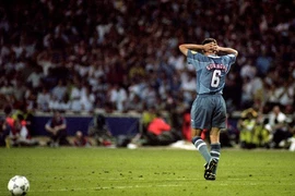 HLV Southgate: ‘Tôi sút hỏng penalty chẳng liên quan gì đến tuyển Anh’