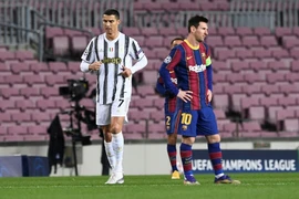 Messi sáng tạo và hiệu quả hơn De Bruyne, vắng bóng Ronaldo 