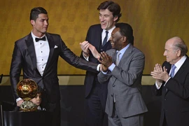5 kỷ lục kỳ lạ chờ Ronaldo phá vỡ