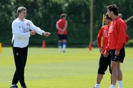 Nguy cơ Ronaldo gây tác động xấu đến MU 