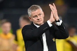 HLV Conte thay thế Solskjaer, đội hình MU biến đổi ra sao?