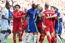 Vì sao Chelsea xếp trên Liverpool dù điểm và hiệu số giống hệt nhau?