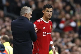 HLV Solskjaer đang kìm hãm sức mạnh của MU
