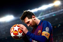 Chủ tịch Barca: 'Tôi từng hy vọng Messi sẽ chơi bóng miễn phí'
