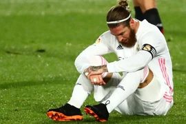 Ramos dẫn đầu 4 thương vụ chuyển nhượng thảm họa 