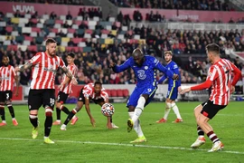 Lukaku là chân sút yếu kém 