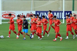 Chờ ông Park tung độc chiêu tiếp khách Nhật Bản