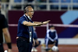 Ông Park: ‘Cả đời làm bóng đá, tôi mới hiểu kiếm 1 điểm khó thật’