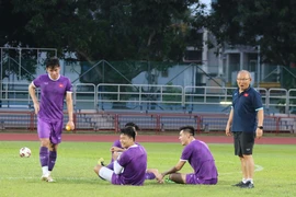 Ông Park gạch tên 6 cầu thủ, thiếu thông tin về tuyển Lào