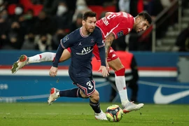 Leonardo: ‘Messi không cần chạy 12 km mỗi trận’