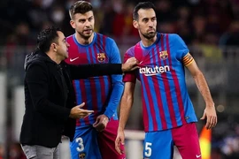 Barcelona còn lâu mới trở lại thời... Messi