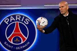 Zidane không bao giờ về PSG