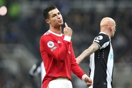 Ronaldo không nên chạy trốn