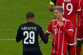 PSG xúc tiến mua Lewandowski thay thế Mbappe
