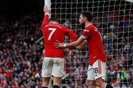 Khó xử Ronaldo giải nghệ hay tiếp tục là gánh nặng của MU