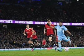 MU là nỗi ô nhục ở hiểm địa Etihad